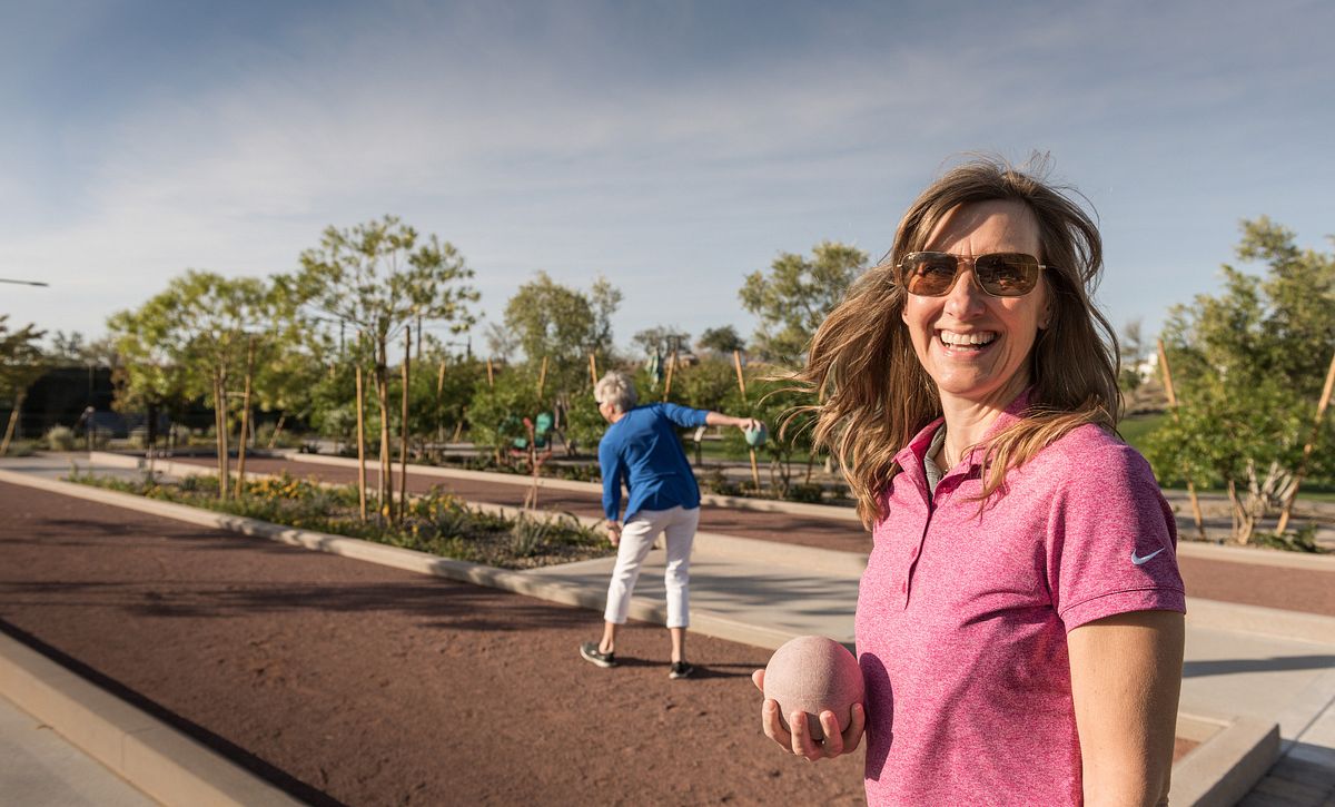 Women playing Bocce Ball at Trilogy Verde River